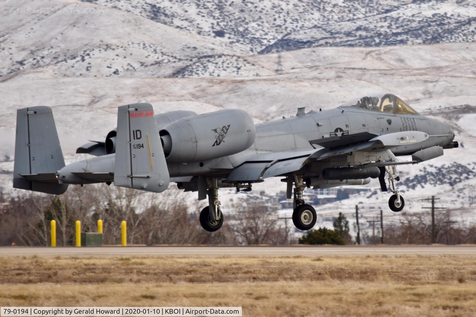 79-0194, 1979 Fairchild Republic A-10C Thunderbolt II C/N A10-0458, Landing 10R.