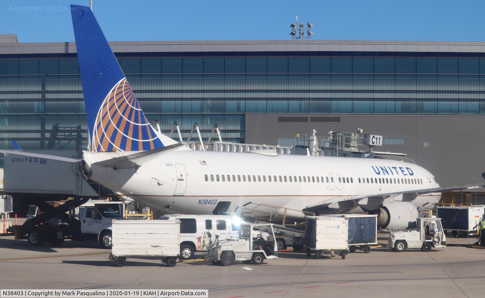 N38403, 2001 Boeing 737-924 C/N 30120, Boeing 737-924