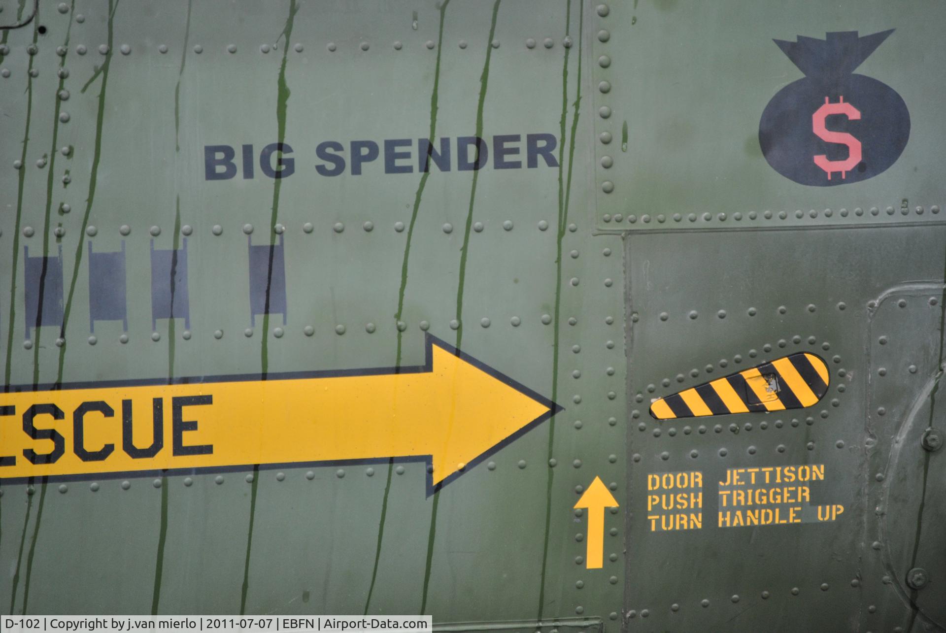 D-102, Boeing CH-47D Chinook C/N M.4102, Detail
