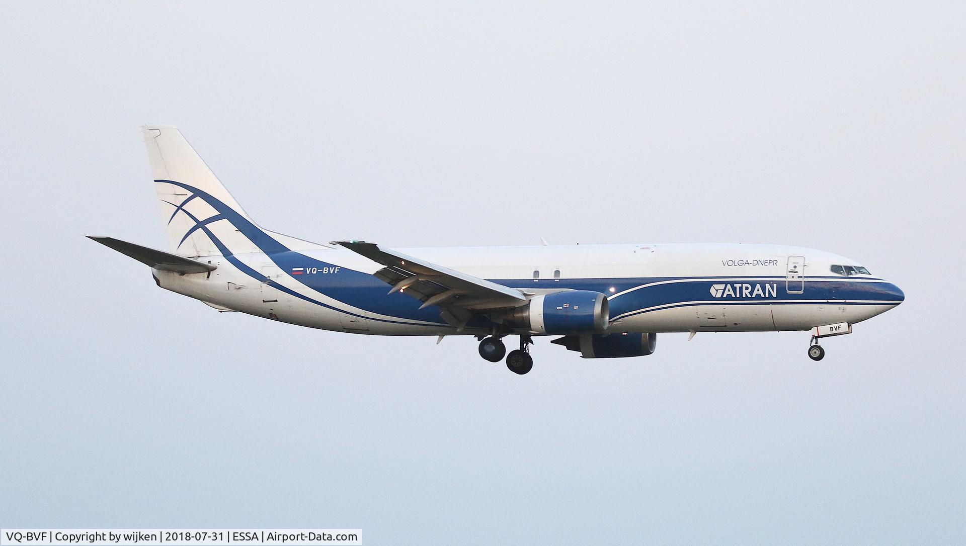 VQ-BVF, 1998 Boeing 737-46Q C/N 29001, RWY 26