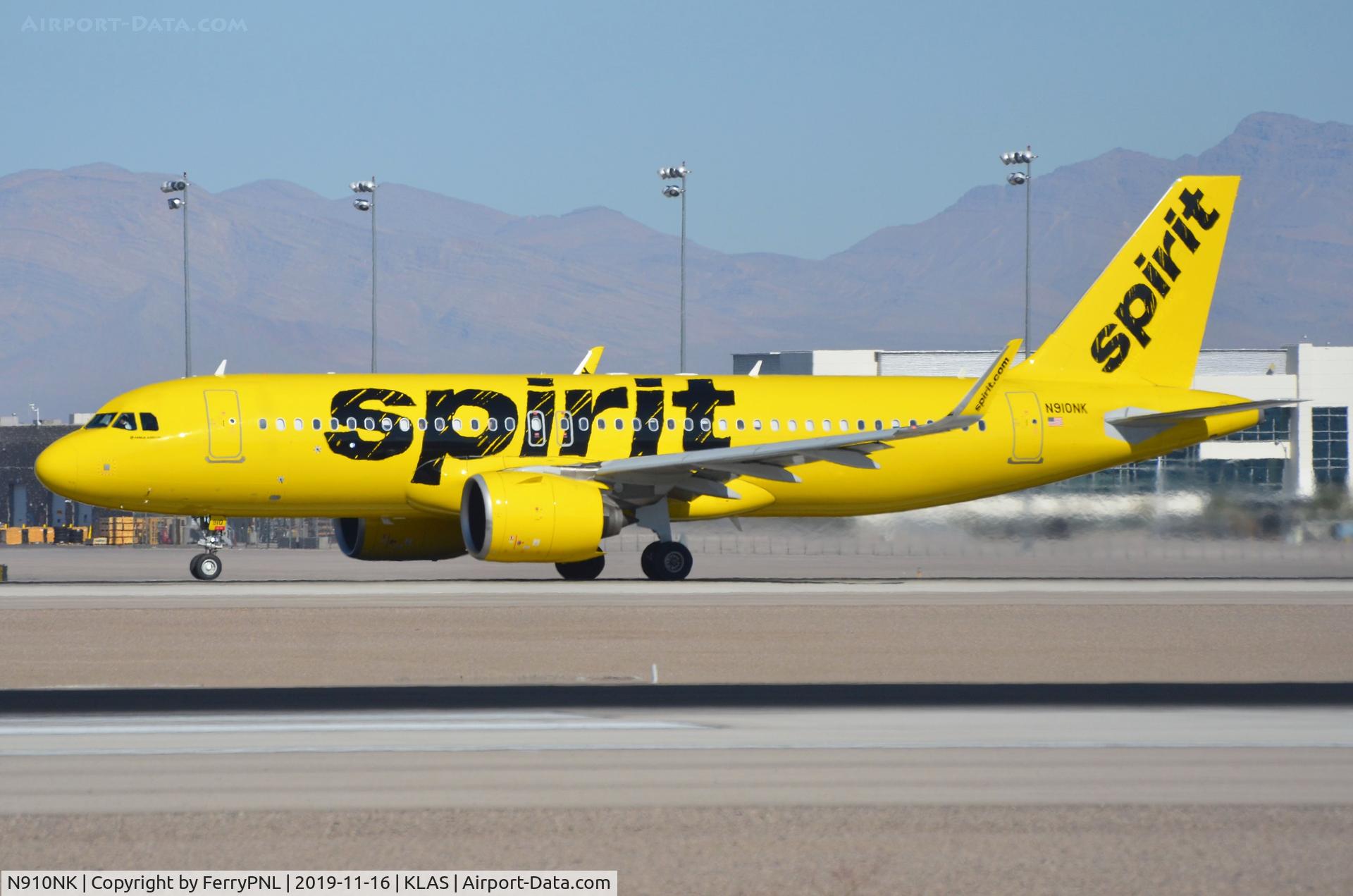 N910NK, 2018 Airbus A320-271N C/N 8668, Spirit A320N departure