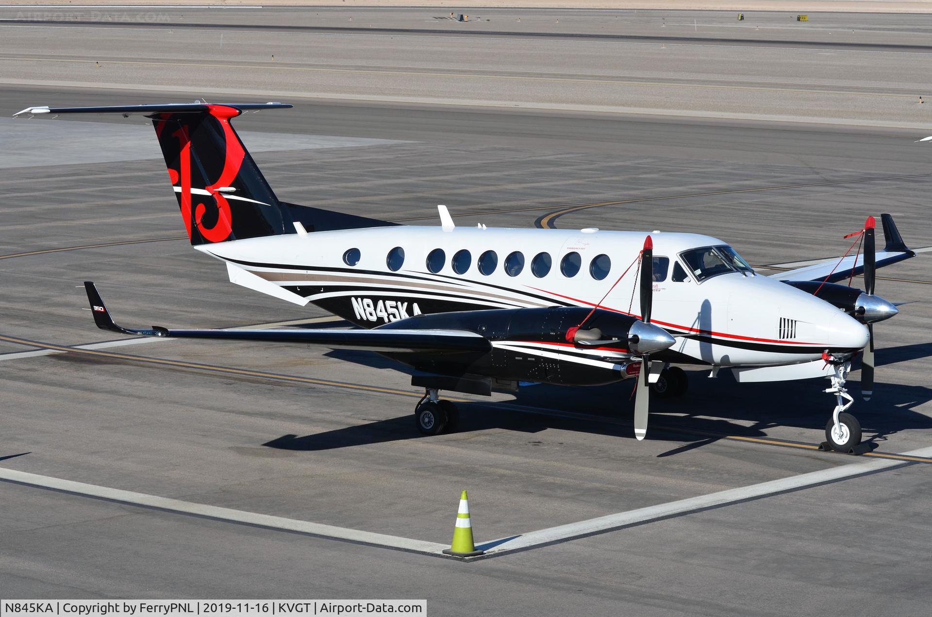 N845KA, 2013 Beechcraft B300 King Air 350 C/N FL-845, MOUNTAIN G ENTERPRISES INC Be350