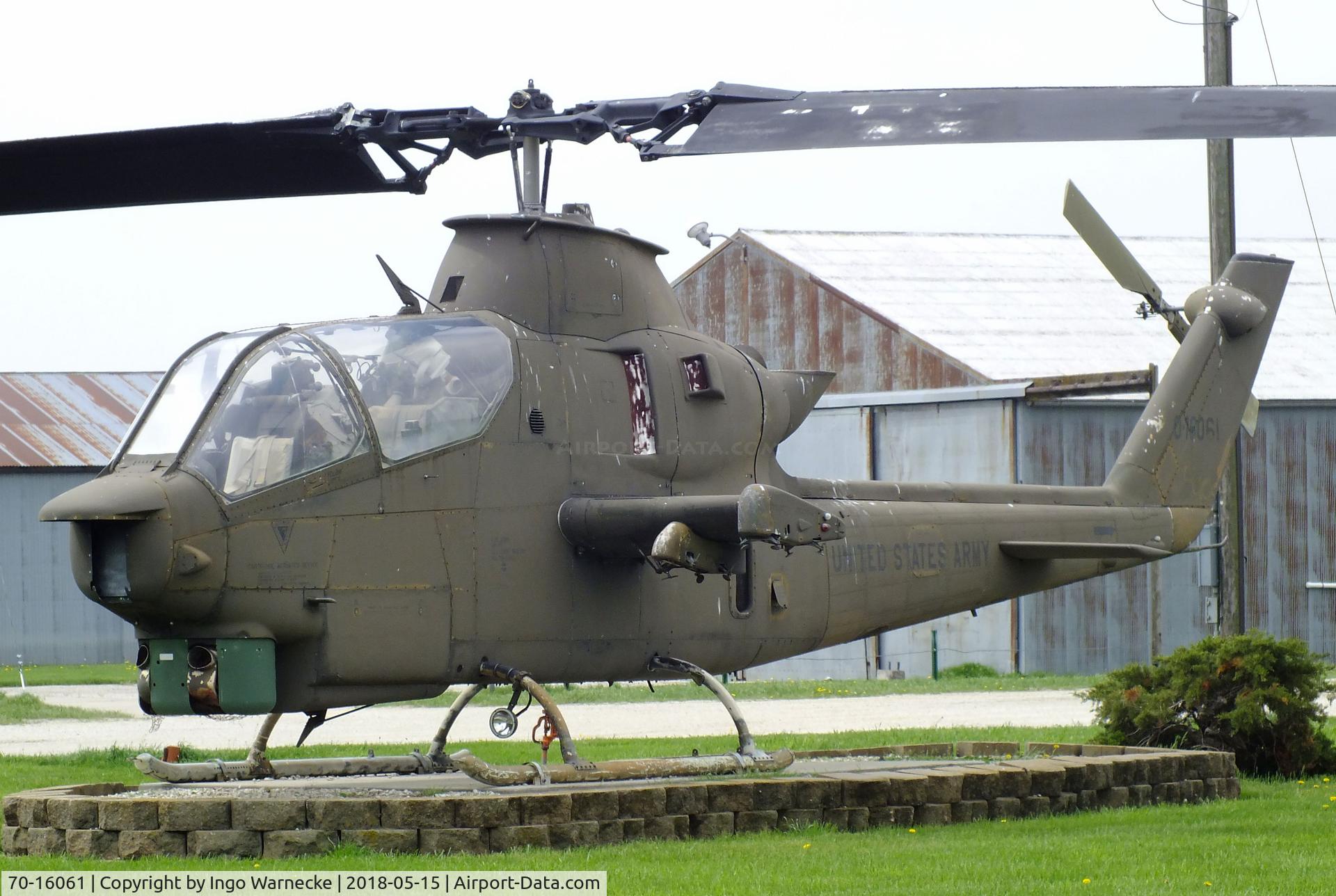 70-16061, 1970 Bell AH-1S Cobra C/N 21005, Bell AH-1S Cobra at the Iowa Aviation Museum, Greenfield IA