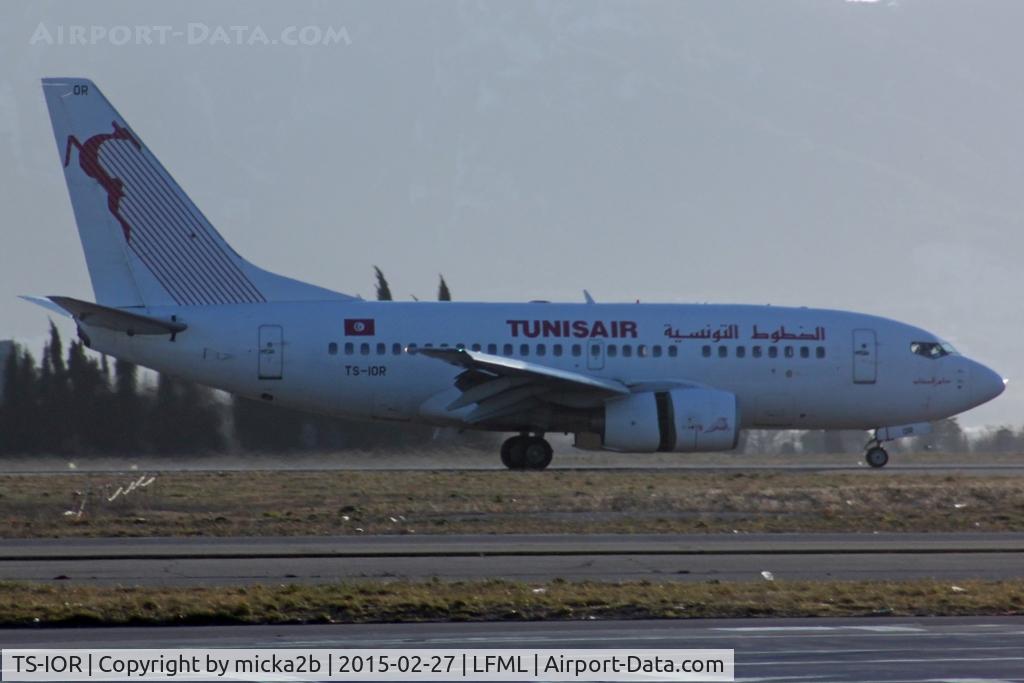 TS-IOR, 2001 Boeing 737-6H3 C/N 29502, Taxiing