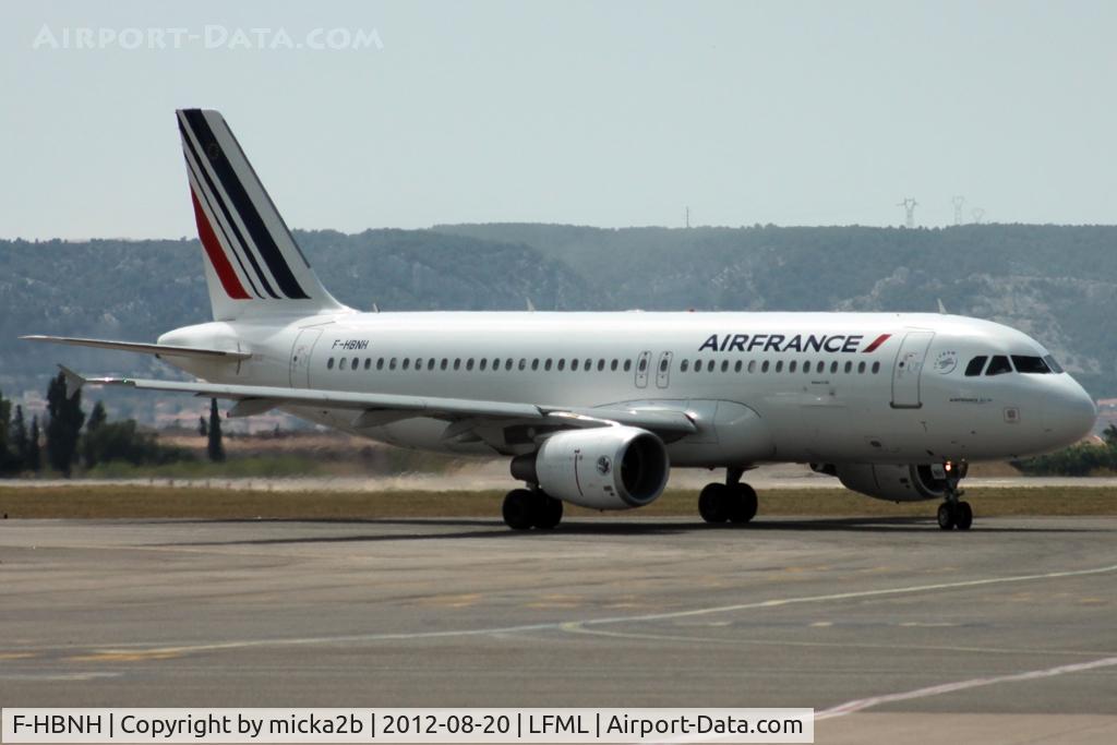 F-HBNH, 2011 Airbus A320-214 C/N 4800, Taxiing