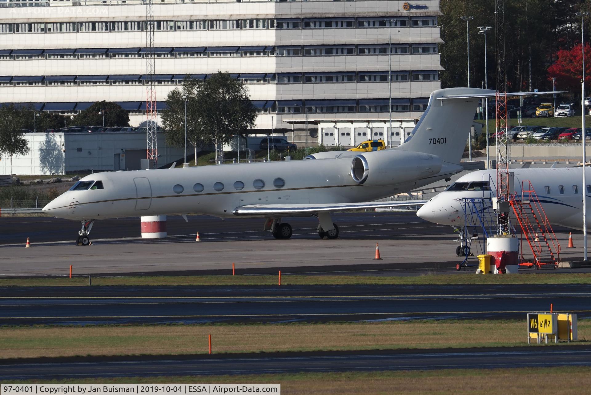 97-0401, 1997 Gulfstream Aerospace C-37A (Gulfstream V) C/N 542, USAF