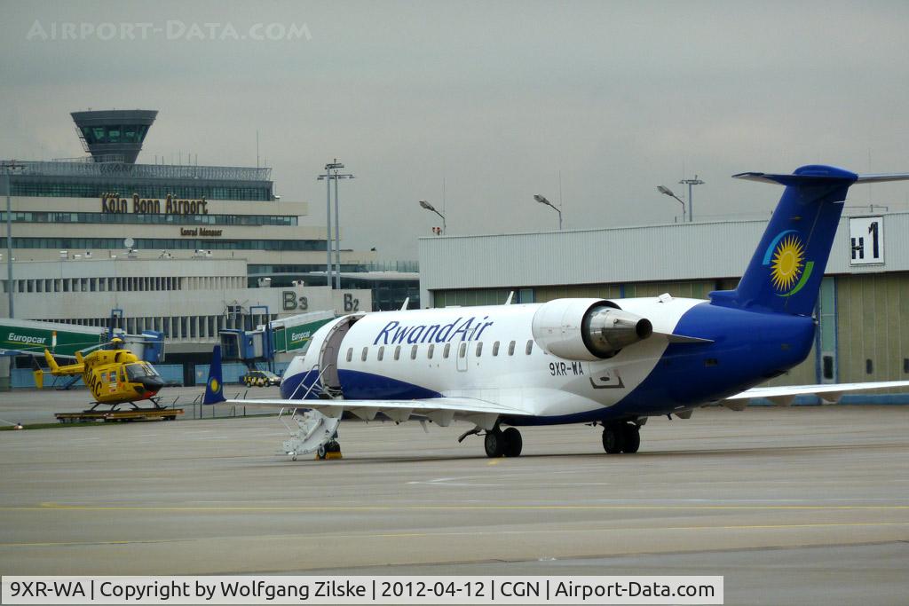 9XR-WA, 2000 Bombardier CRJ-200ER (CL-600-2B19) C/N 7439, visitor