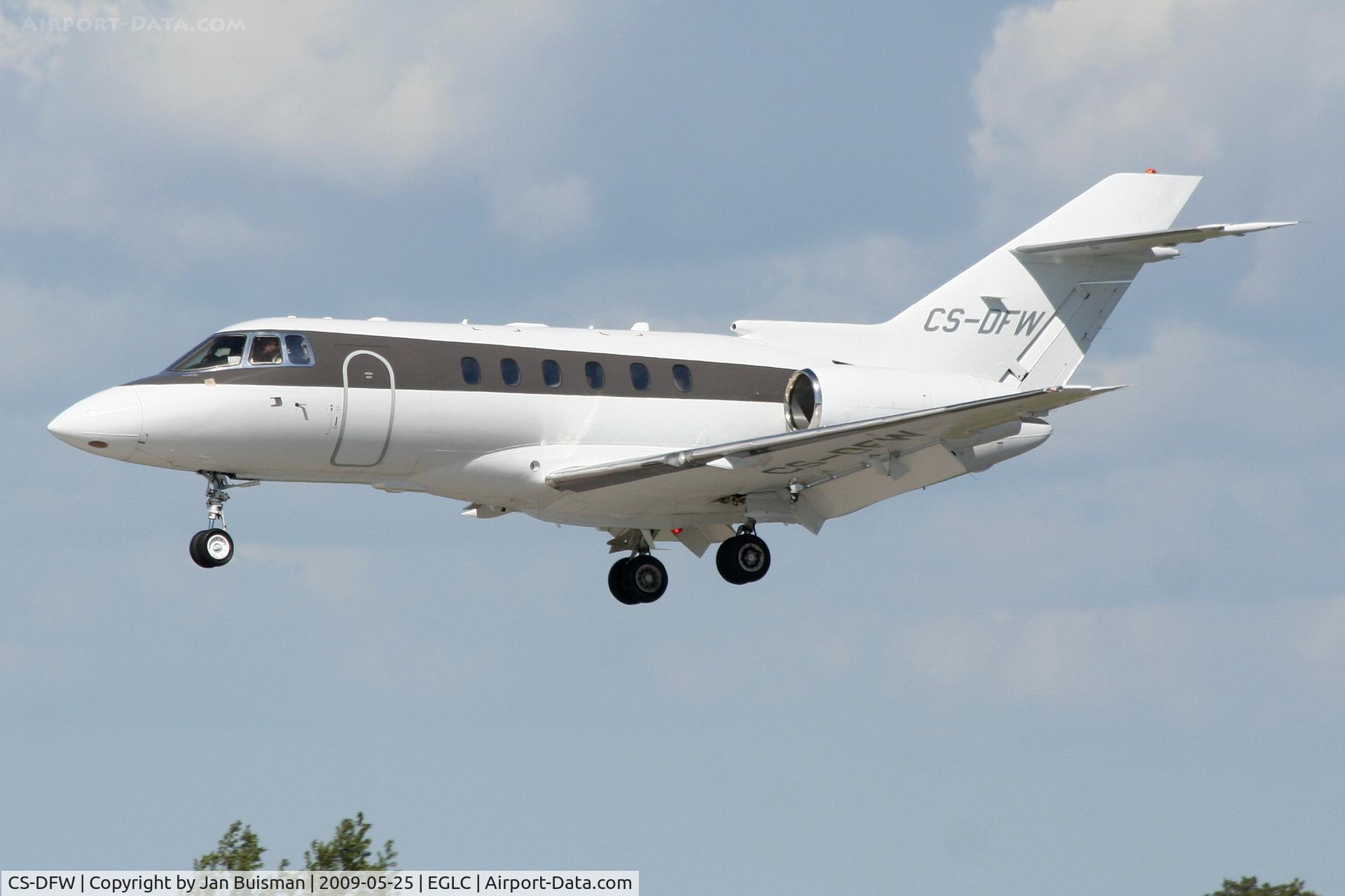 CS-DFW, 2004 Raytheon Hawker 800XP C/N 258664, NetJets Europe