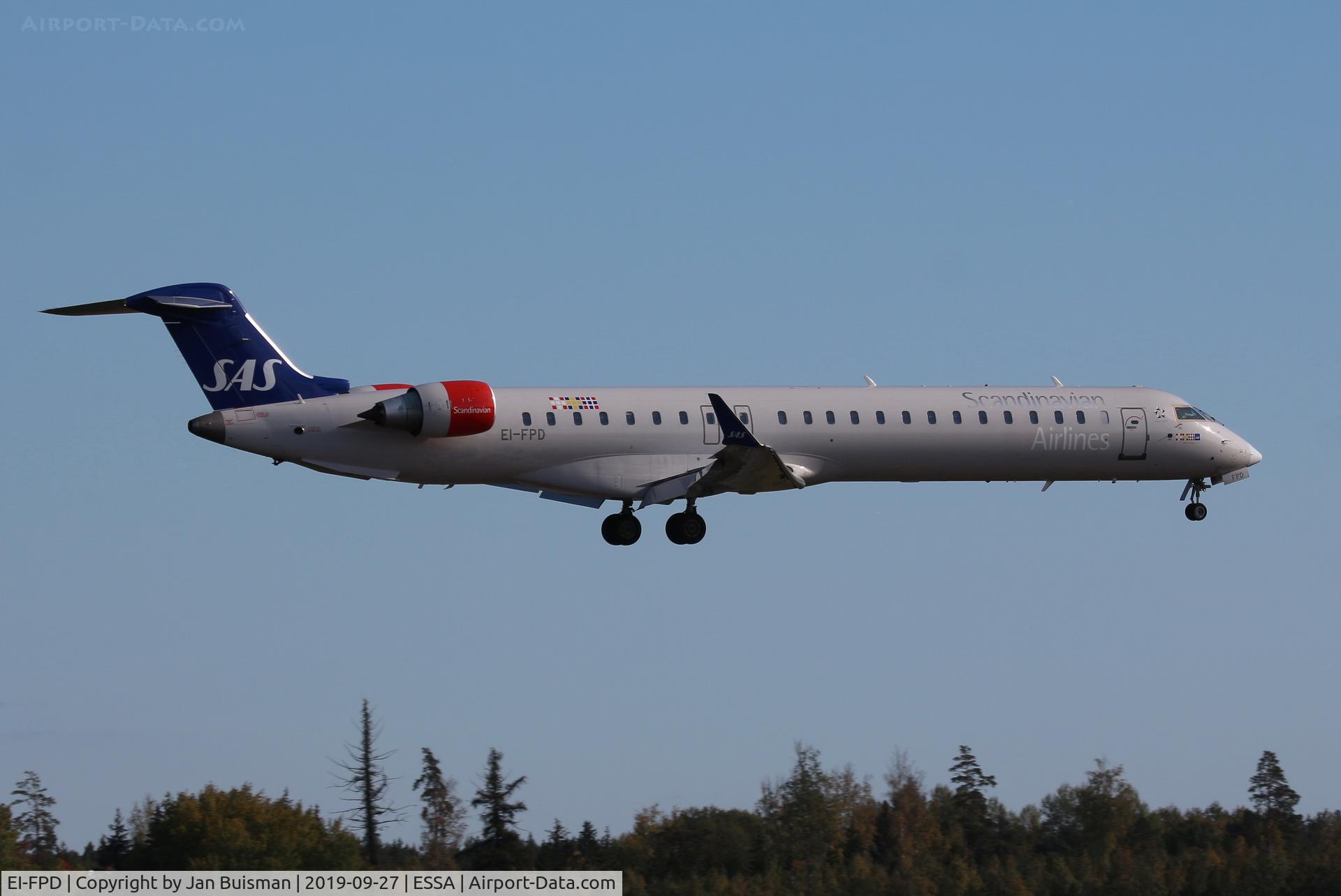 EI-FPD, 2016 Bombardier CRJ-900LR (CL-600-2D24) C/N 15401, SAS