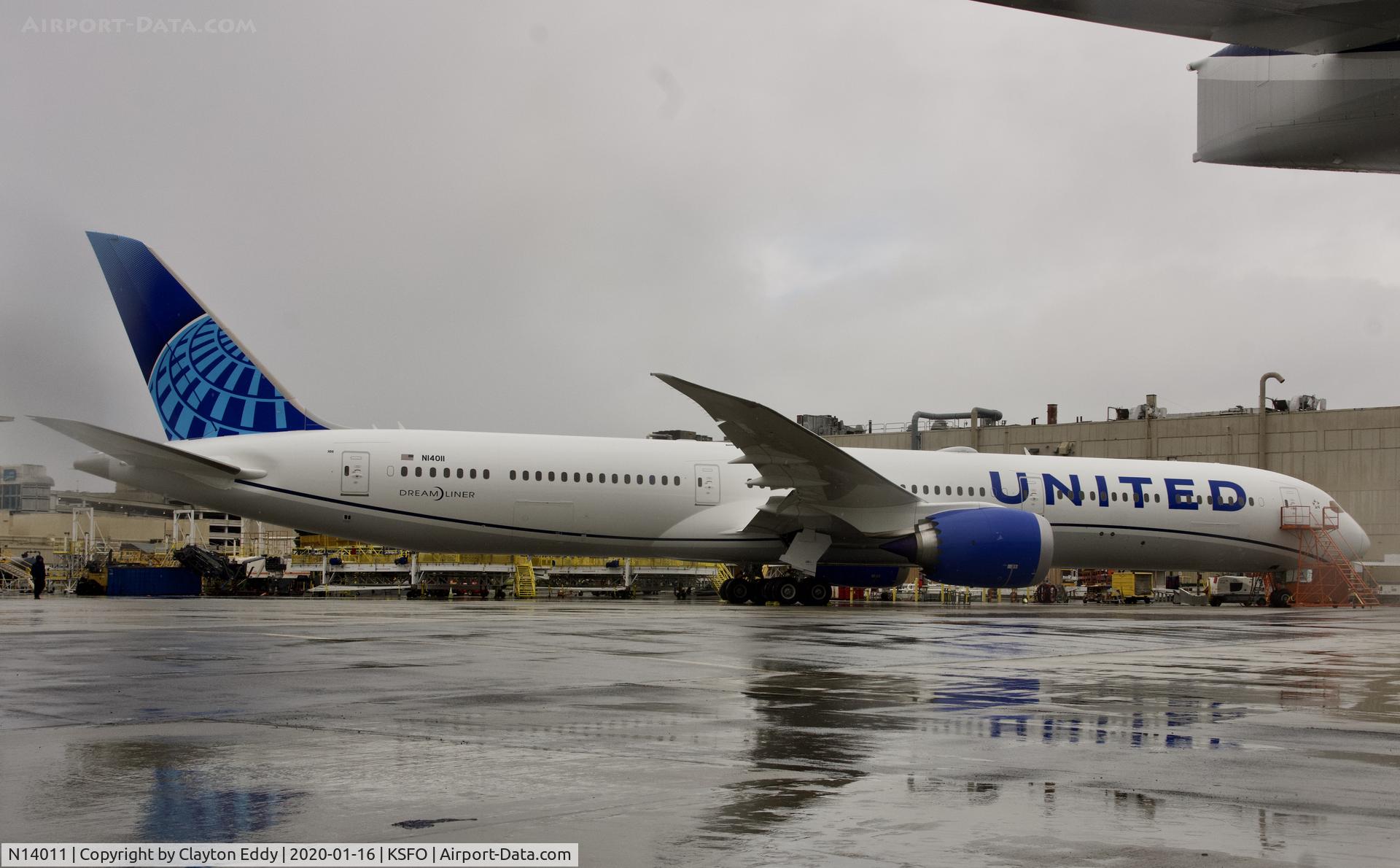N14011, 2019 Boeing 787-10 Dreamliner Dreamliner C/N 40934, SFO 2020.