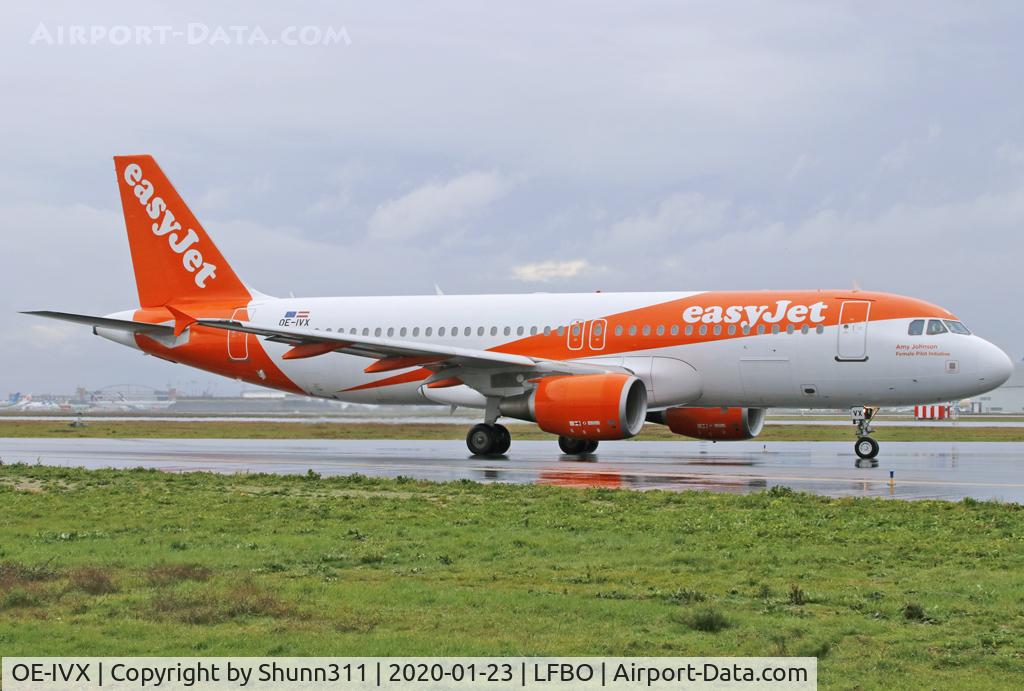 OE-IVX, 2009 Airbus A320-214 C/N 4012, Lining up rwy 14L for departure... New c/s with additional 'Amy Johnson / Female Pilot Initiative' titles