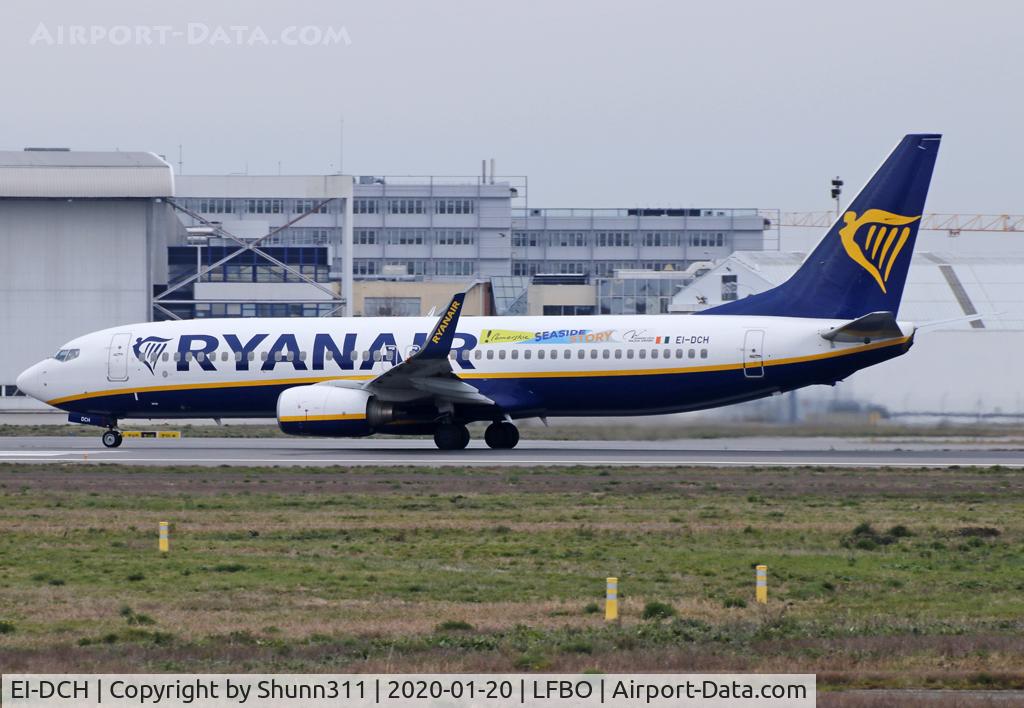 EI-DCH, 2004 Boeing 737-8AS C/N 33566, Ready for take off from rwy 32R with additional sticker only on left side...