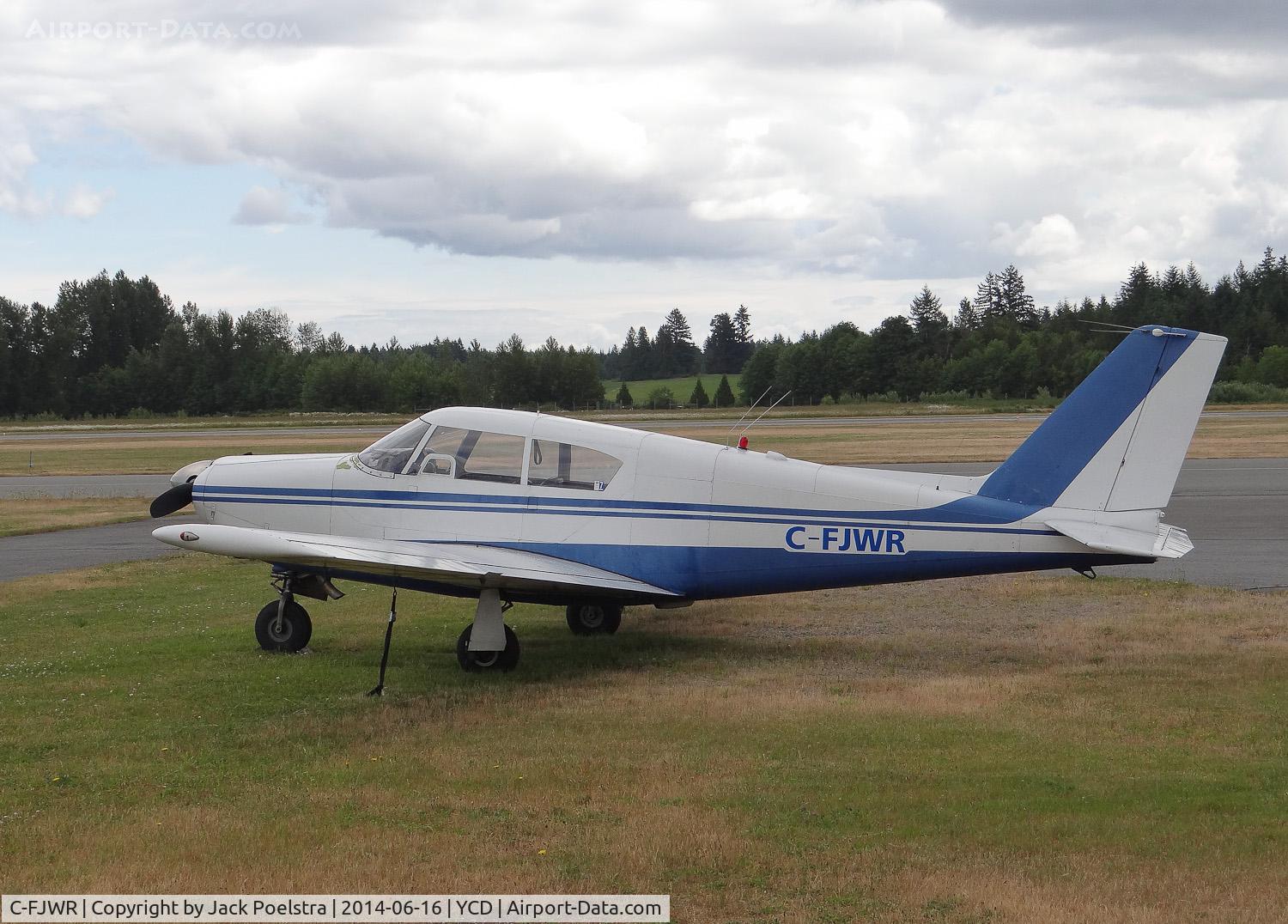 C-FJWR, 1959 Piper PA-24 Comanche C/N 24-1430, At Nanaimo BC