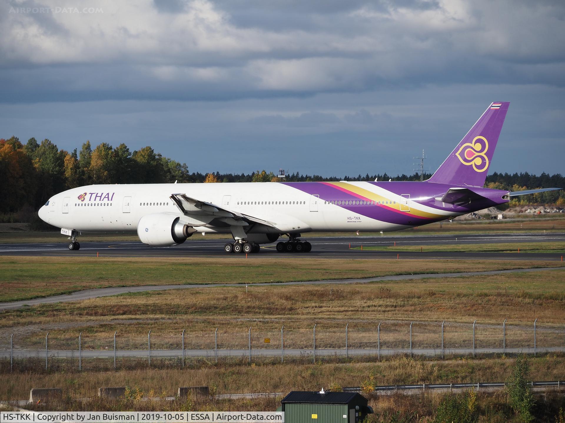 HS-TKK, 2012 Boeing 777-3AL/ER C/N 41520, Thai Intl