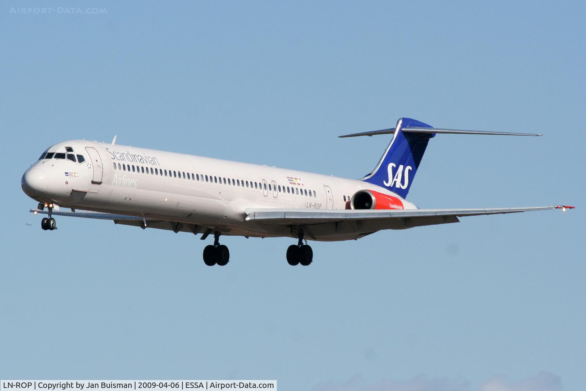LN-ROP, 1985 McDonnell Douglas MD-82 (DC-9-82) C/N 49384, SAS