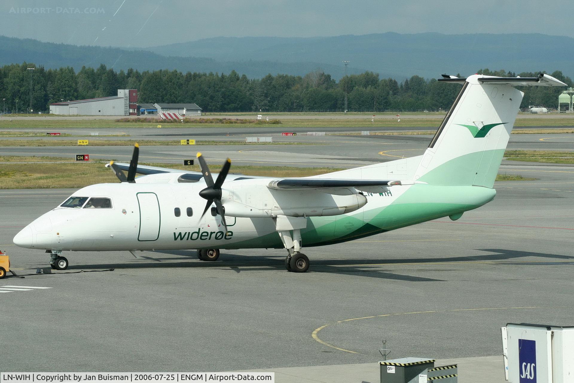 LN-WIH, 1994 De Havilland Canada DHC-8-103 Dash 8 C/N 383, Wideroe