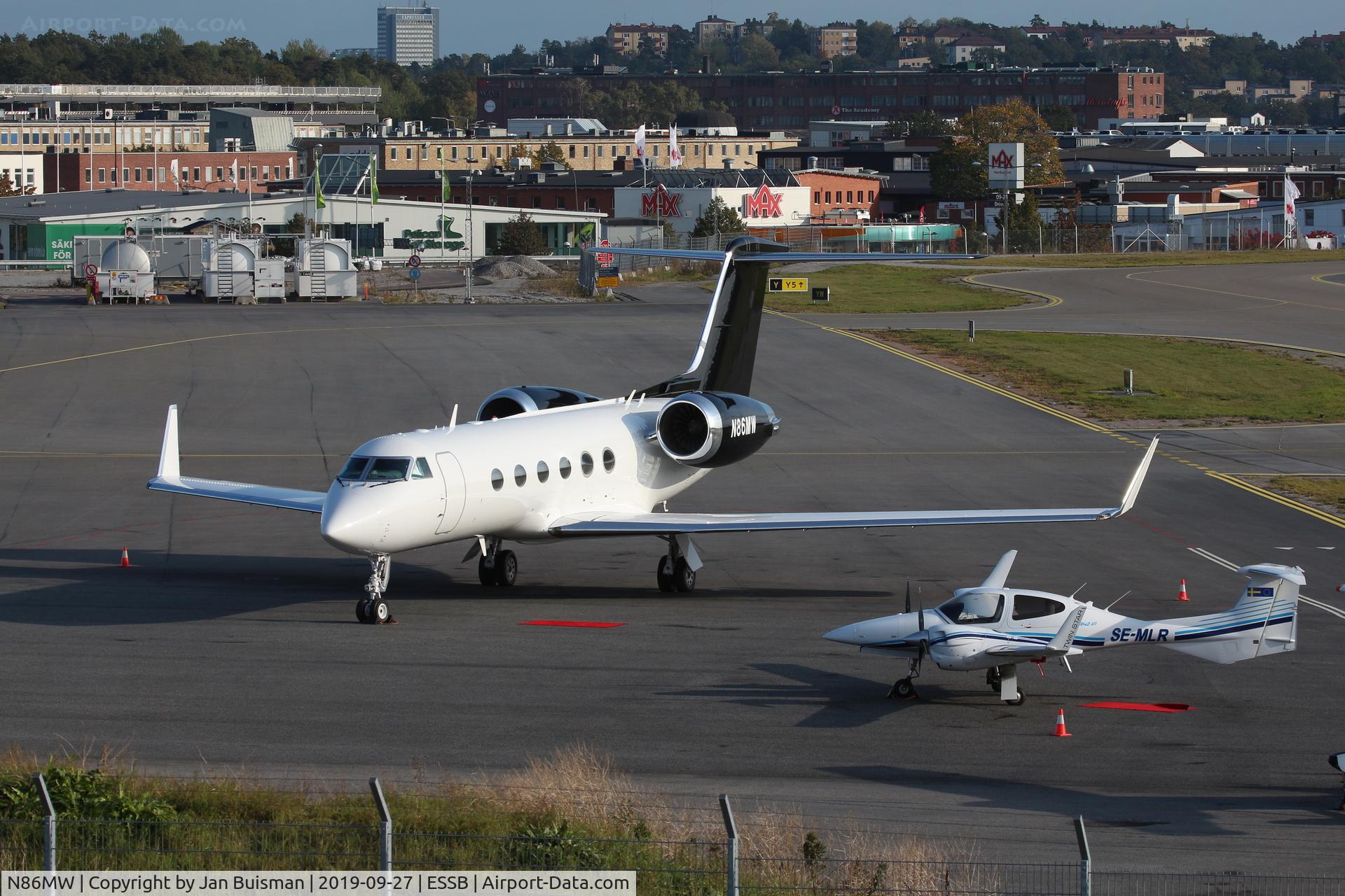 N86MW, 2002 Gulfstream Aerospace Gulfstream IV C/N 1487, Corporate