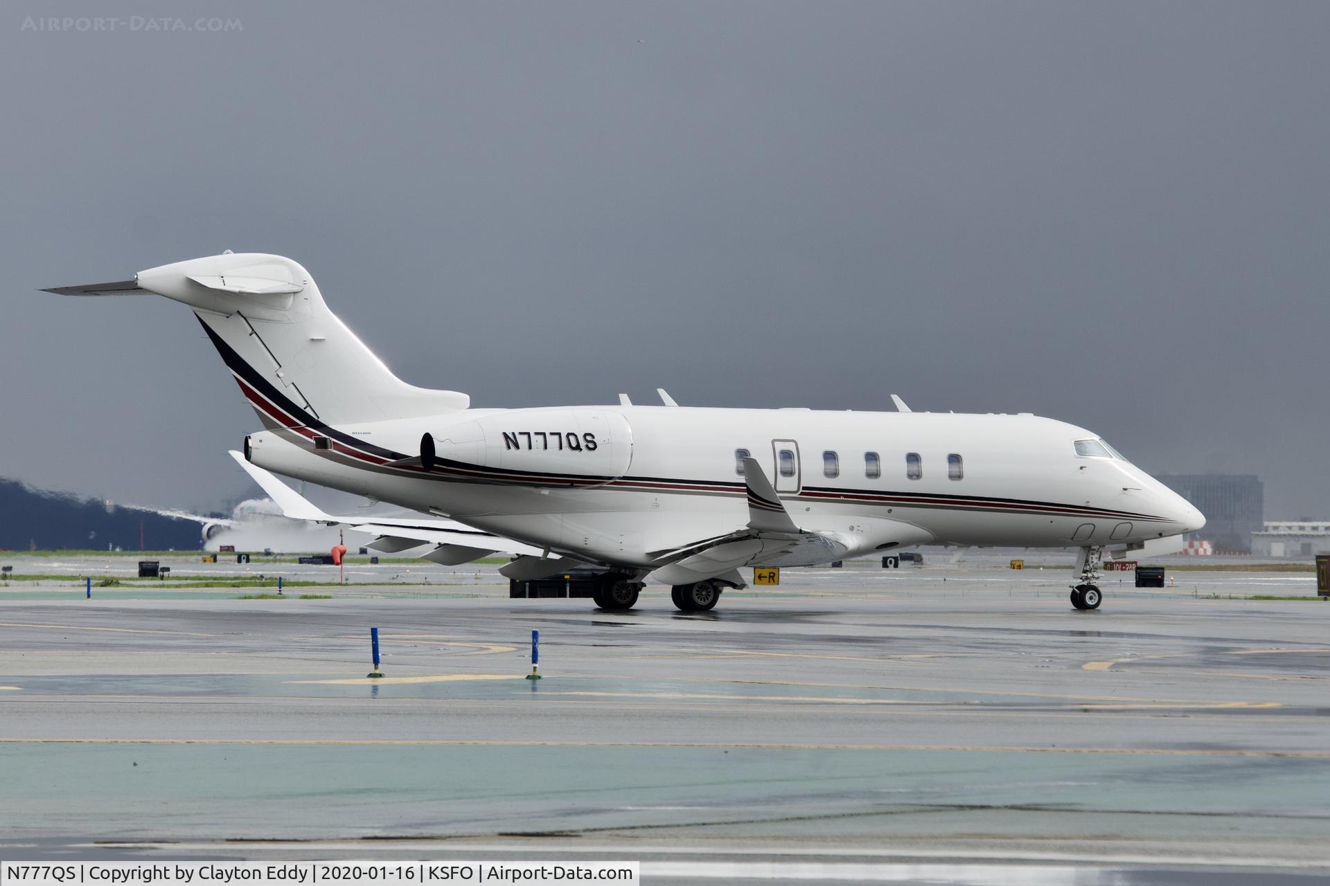 N777QS, 2015 Bombardier Challenger 350 (BD-100-1A10) C/N 20562, Departing runway 10 SFO 2020.