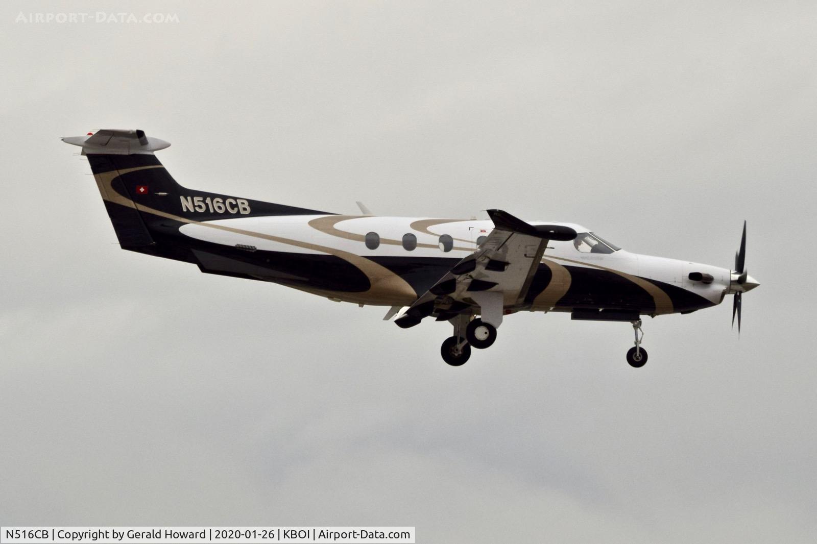 N516CB, 2006 Pilatus PC-12/47 C/N 752, Landing 10L.