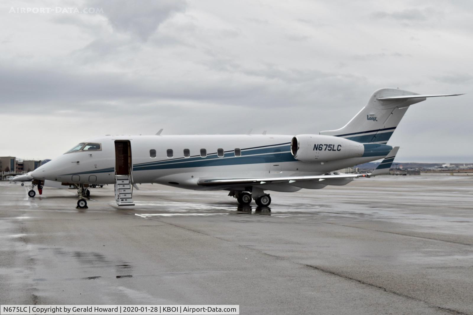 N675LC, 2006 Bombardier Challenger 300 (BD-100-1A10) C/N 20097, Parked on the north GA ramp.