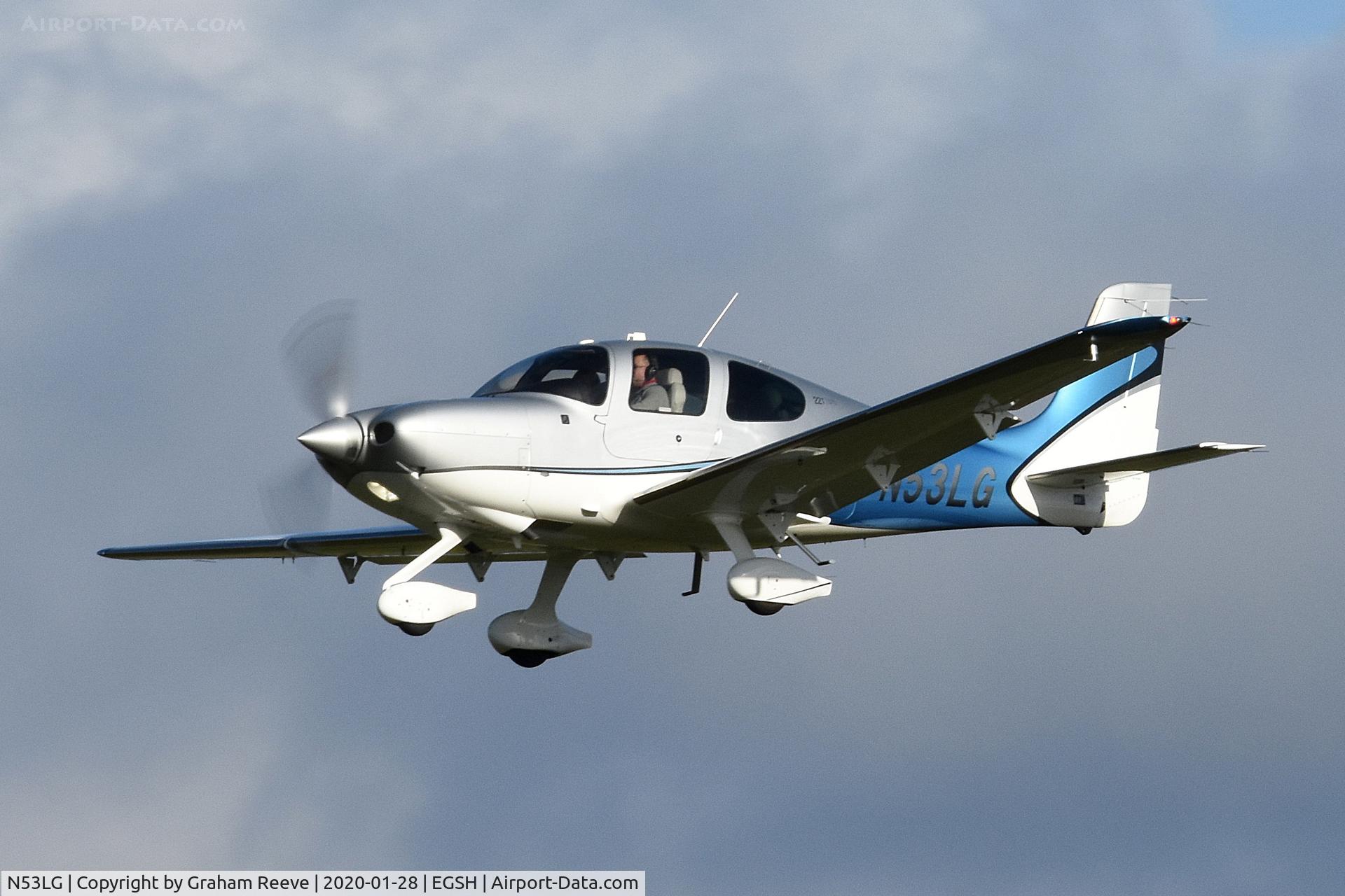 N53LG, 2014 Cirrus SR22T GTS C/N 0812, Landing at Norwich.
