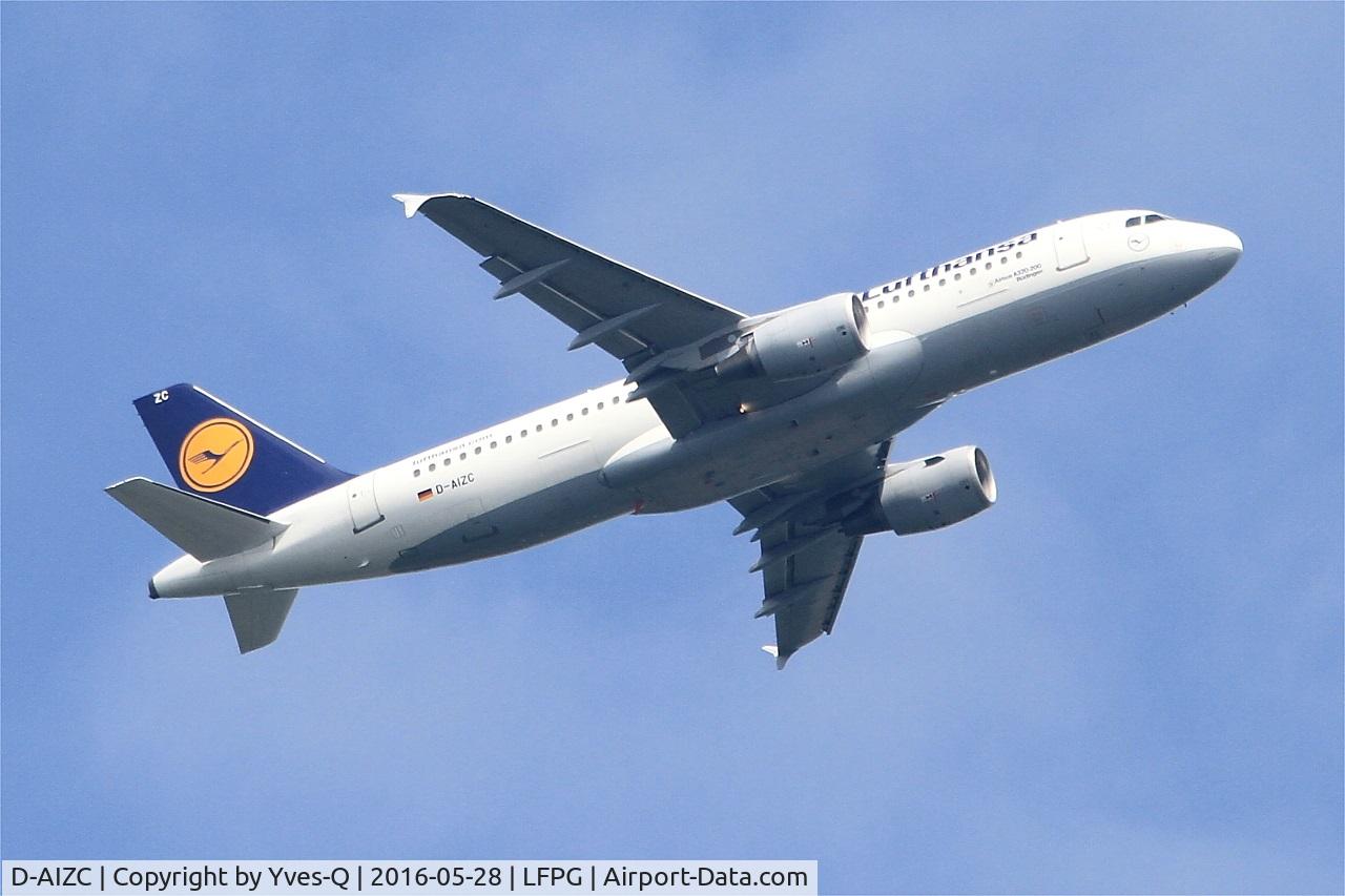 D-AIZC, 2009 Airbus A320-214 C/N 4153, Airbus A320-214, Take off rwy 06R, Roissy Charles De Gaulle airport (LFPG-CDG)