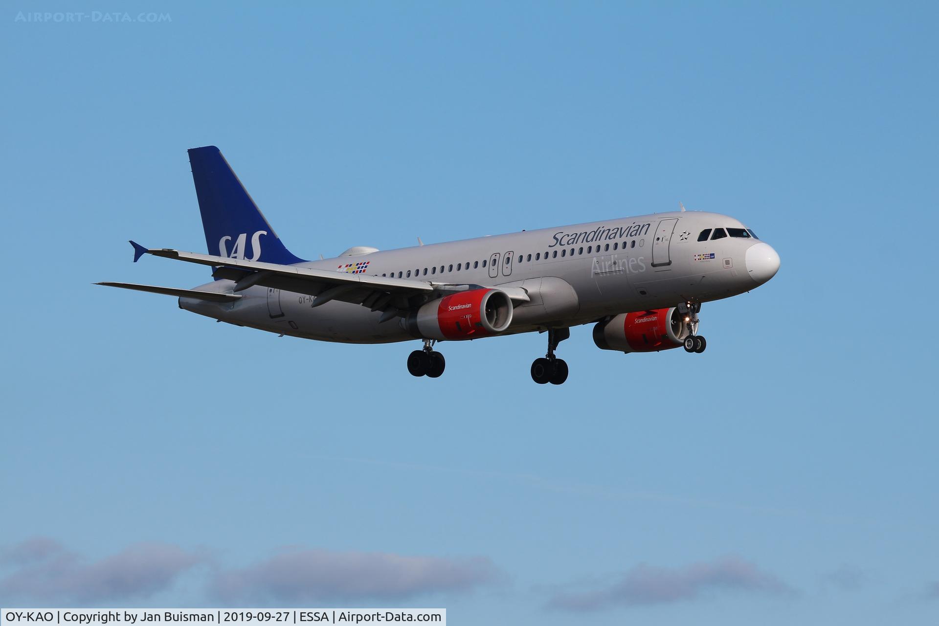 OY-KAO, 2006 Airbus A320-232 C/N 2990, SAS