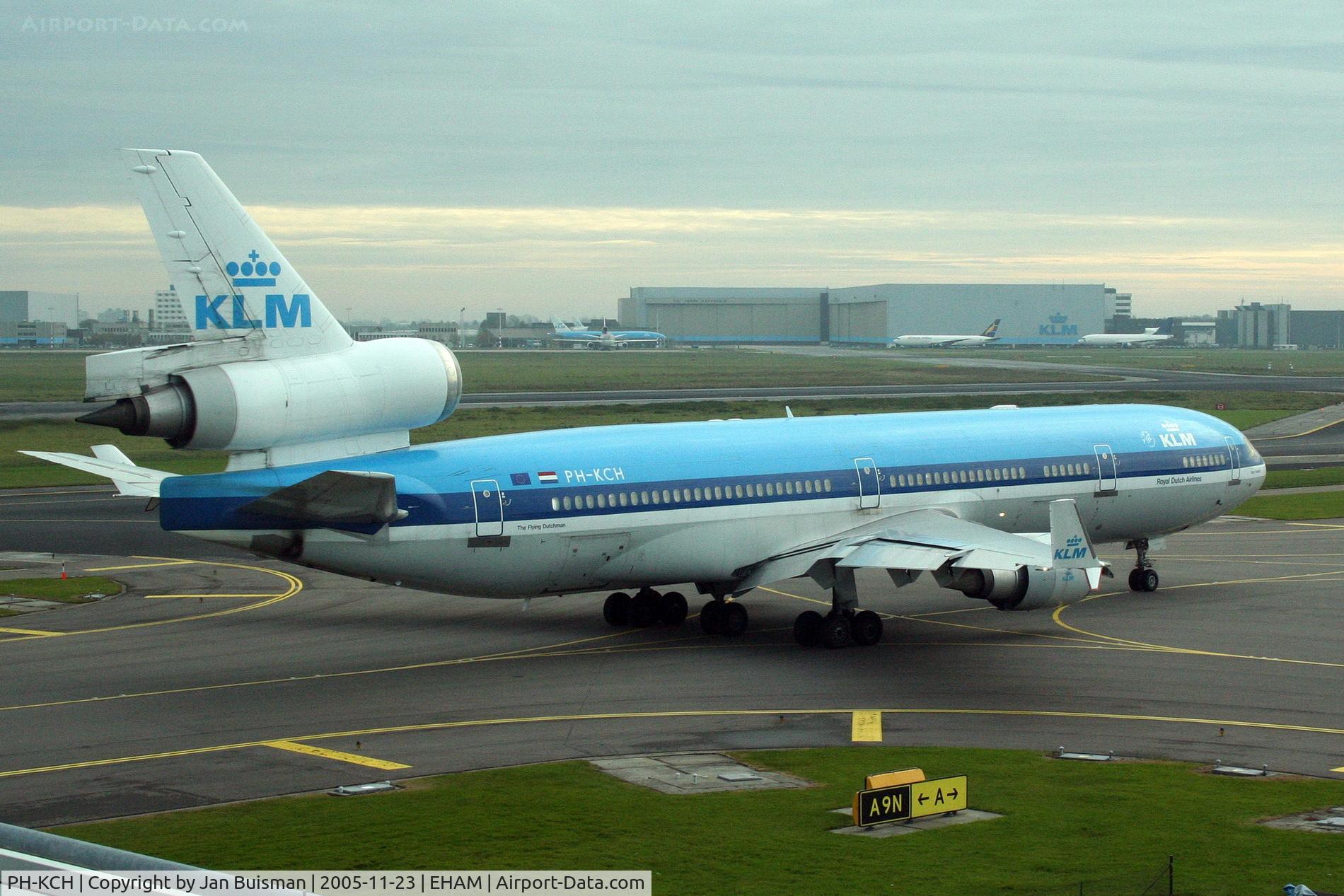PH-KCH, 1995 McDonnell Douglas MD-11 C/N 48562, KLM