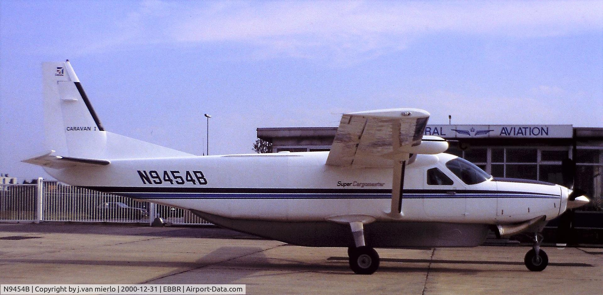 N9454B, 1988 Cessna 208B Grand Caravan C/N 208B0072, Brussels G.A.