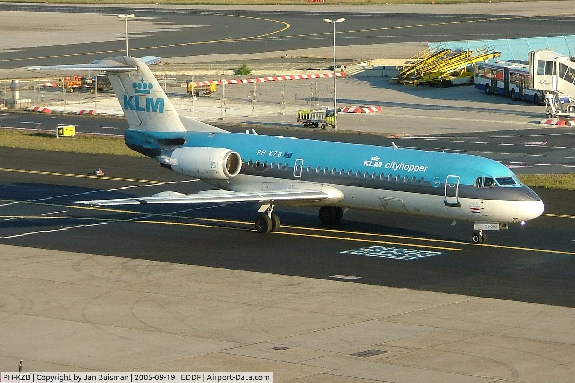 PH-KZB, 1996 Fokker 70 (F-28-070) C/N 11562, KLM cityhopper