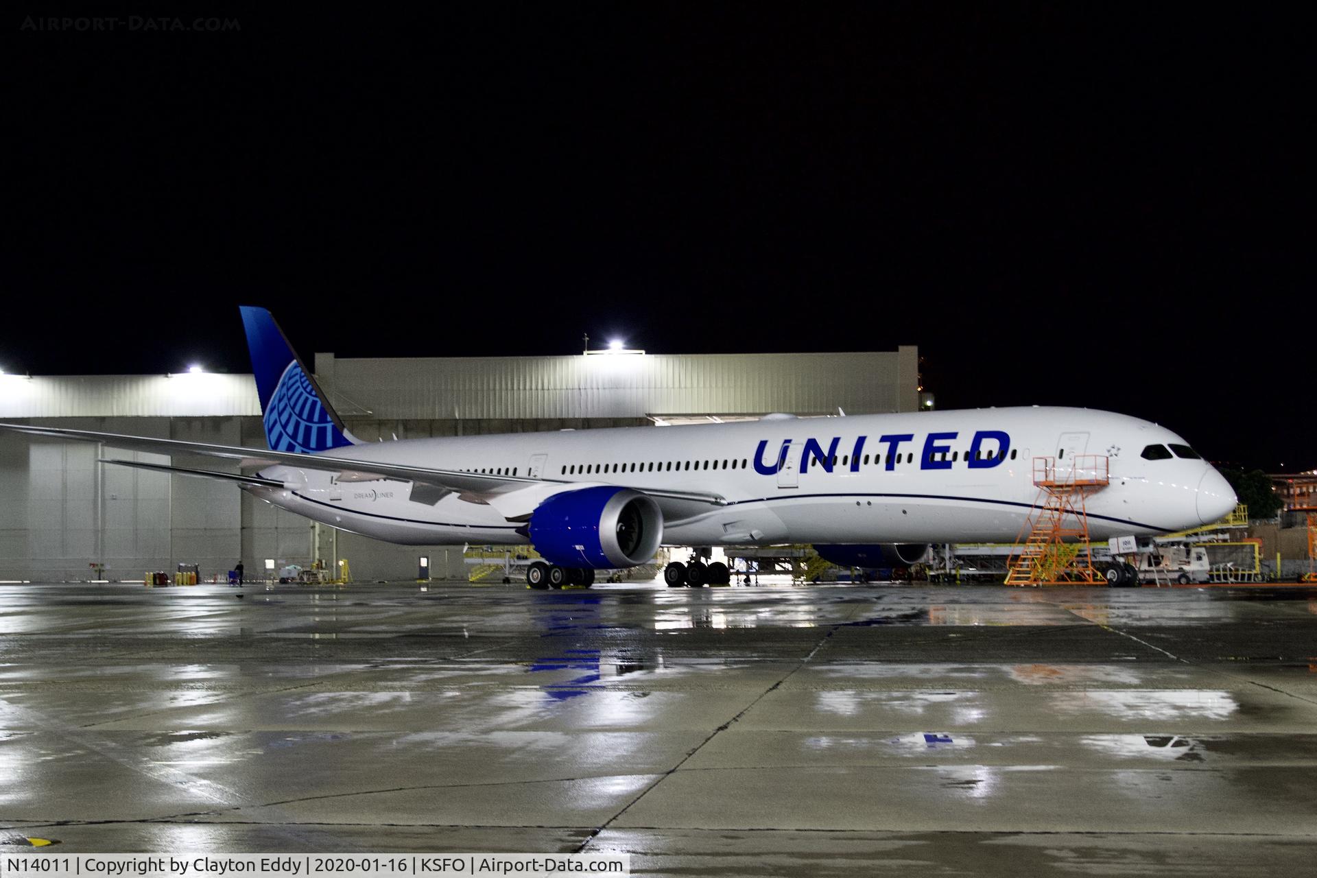 N14011, 2019 Boeing 787-10 Dreamliner Dreamliner C/N 40934, SFO 2020.