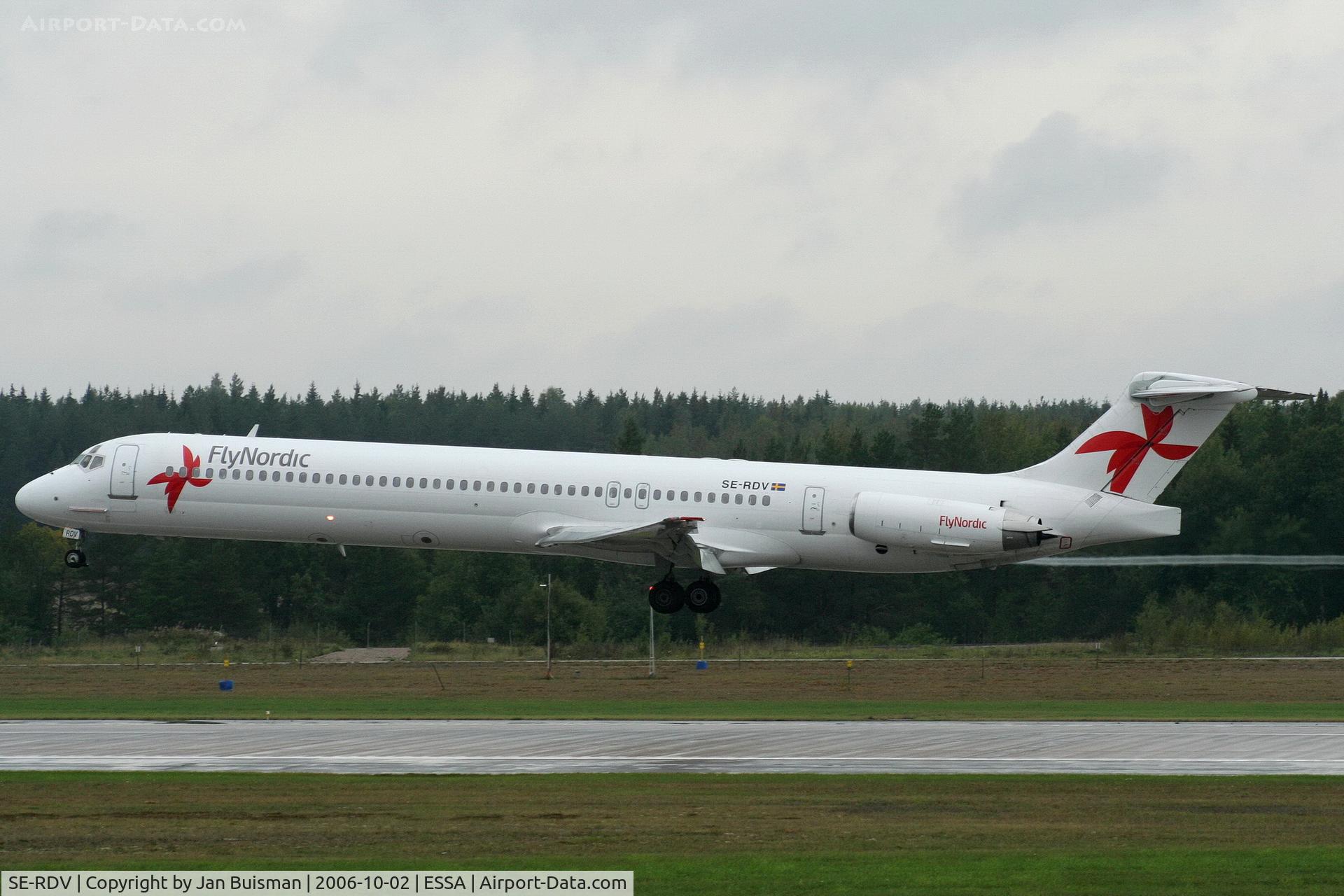 SE-RDV, 1987 McDonnell Douglas MD-83 (DC-9-83) C/N 49574, Nordic Airways