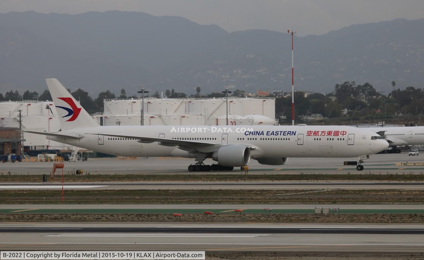 B-2022, 2015 Boeing 777-39P/ER C/N 43274, LAX spotting