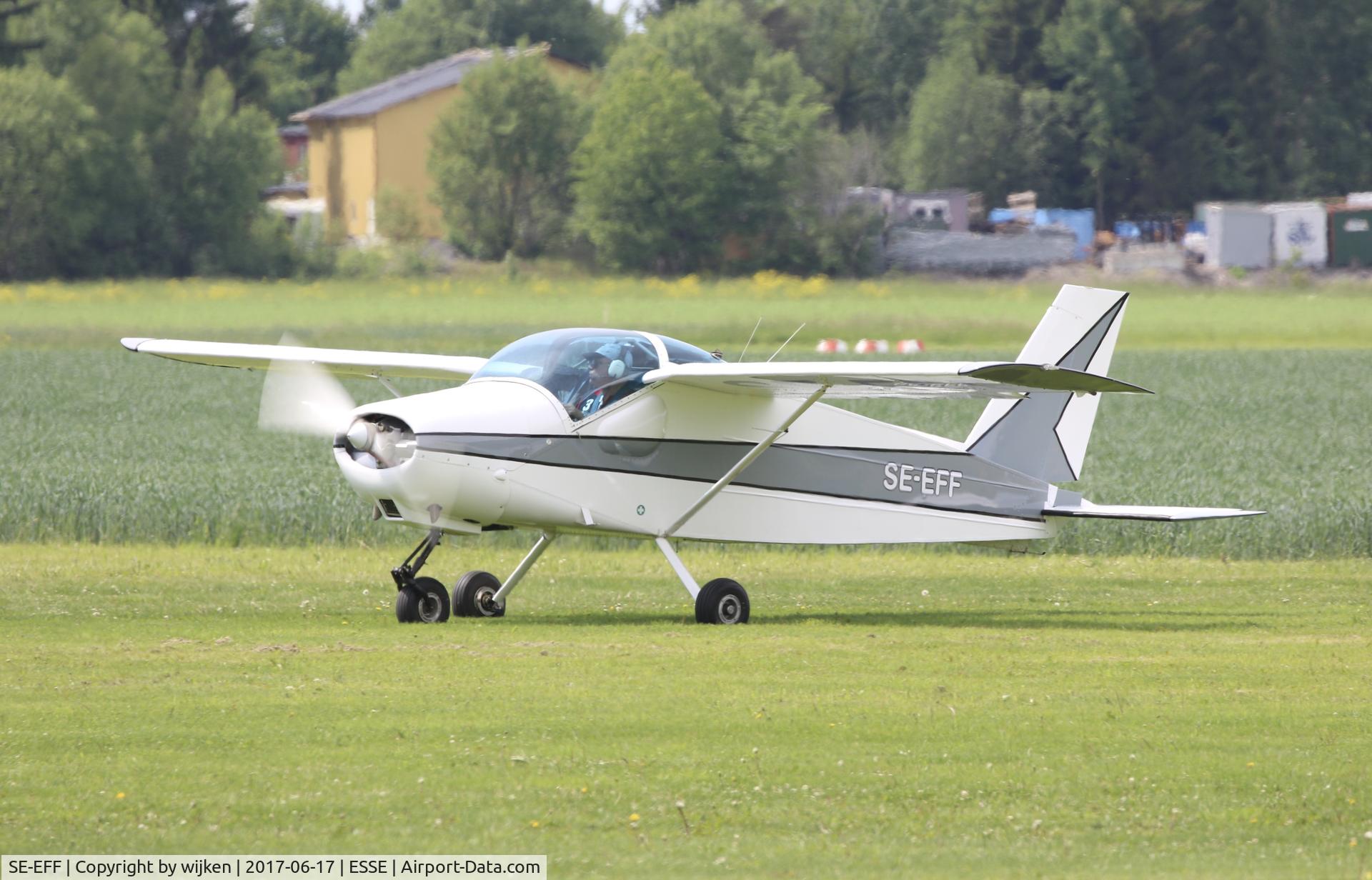SE-EFF, 1964 Malmö Flygindustri MFI-9 C/N 019, Taxiing at ESSE