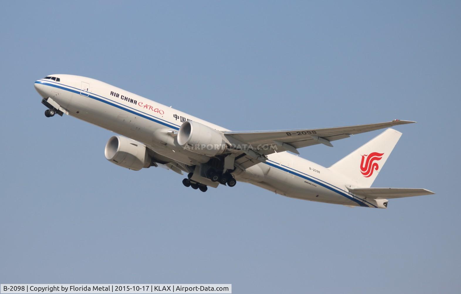 B-2098, 2014 Boeing 777-FFT C/N 44681, LAX spotting