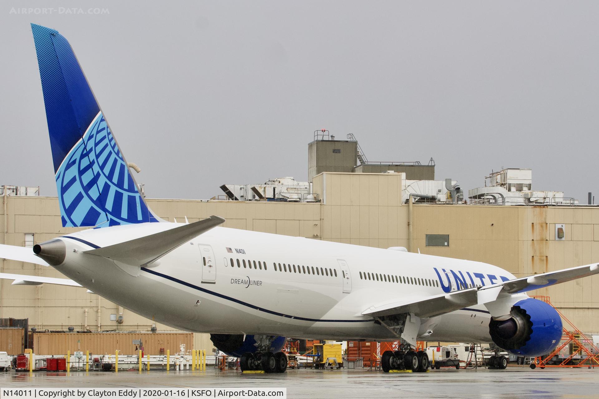 N14011, 2019 Boeing 787-10 Dreamliner Dreamliner C/N 40934, SFO 2020.