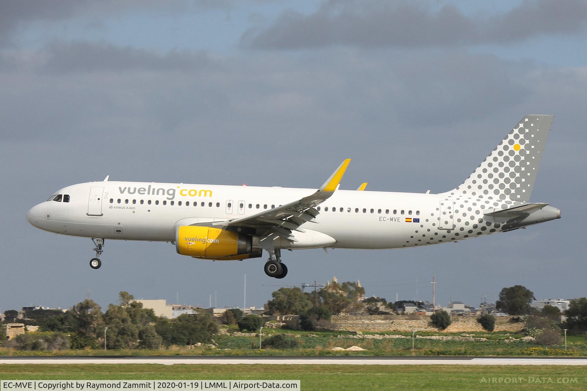 EC-MVE, 2018 Airbus A320-232 C/N 8130, A320 EC-MVE Vueling