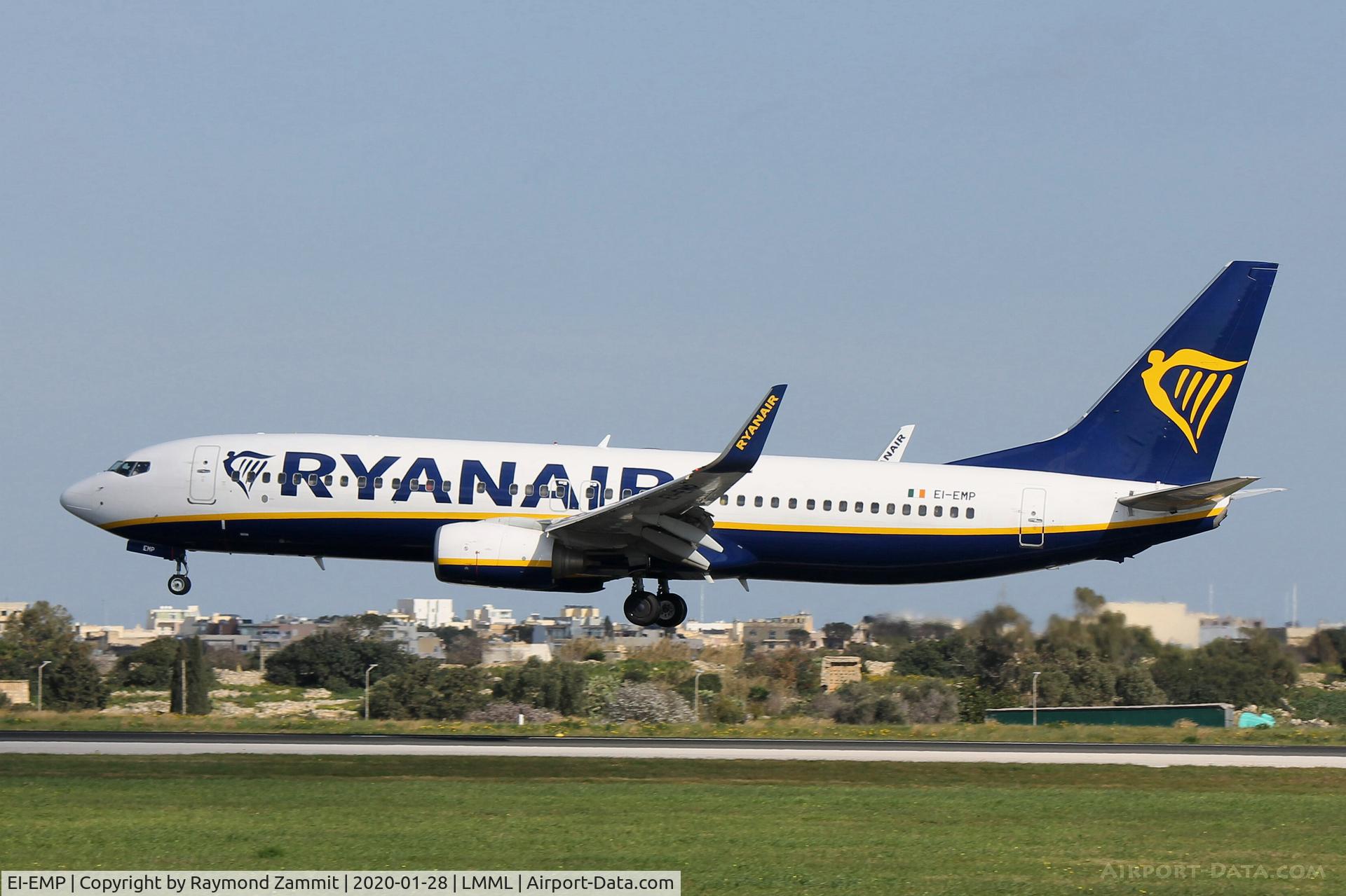 EI-EMP, 2010 Boeing 737-8AS C/N 40285, B737-800 EI-EMP Ryanair