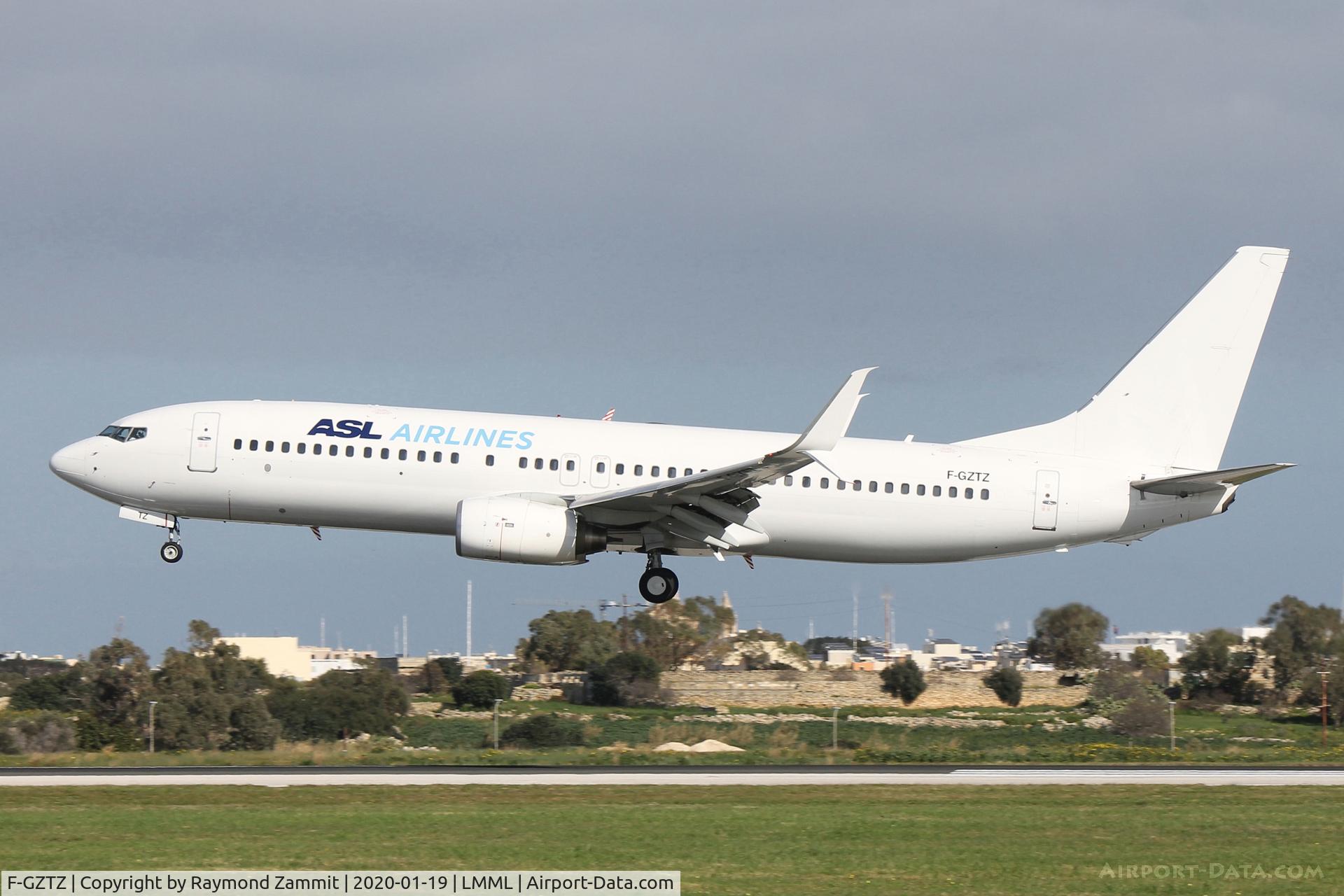 F-GZTZ, 2001 Boeing 737-8K5 C/N 30883, B737-800 F-GZTZ ASL Airlines France