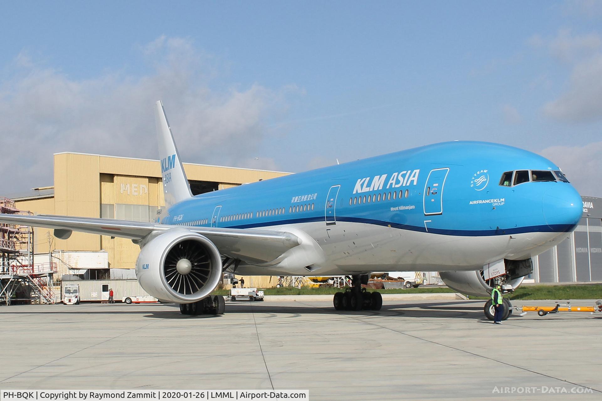 PH-BQK, 2005 Boeing 777-206/ER C/N 29399, B777 PH-BQK KLM