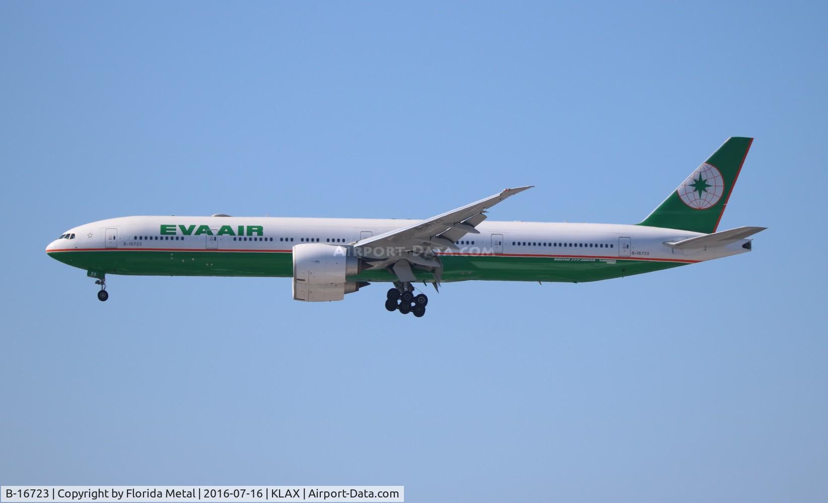 B-16723, 2015 Boeing 777-36N/ER C/N 42108, LAX 2016