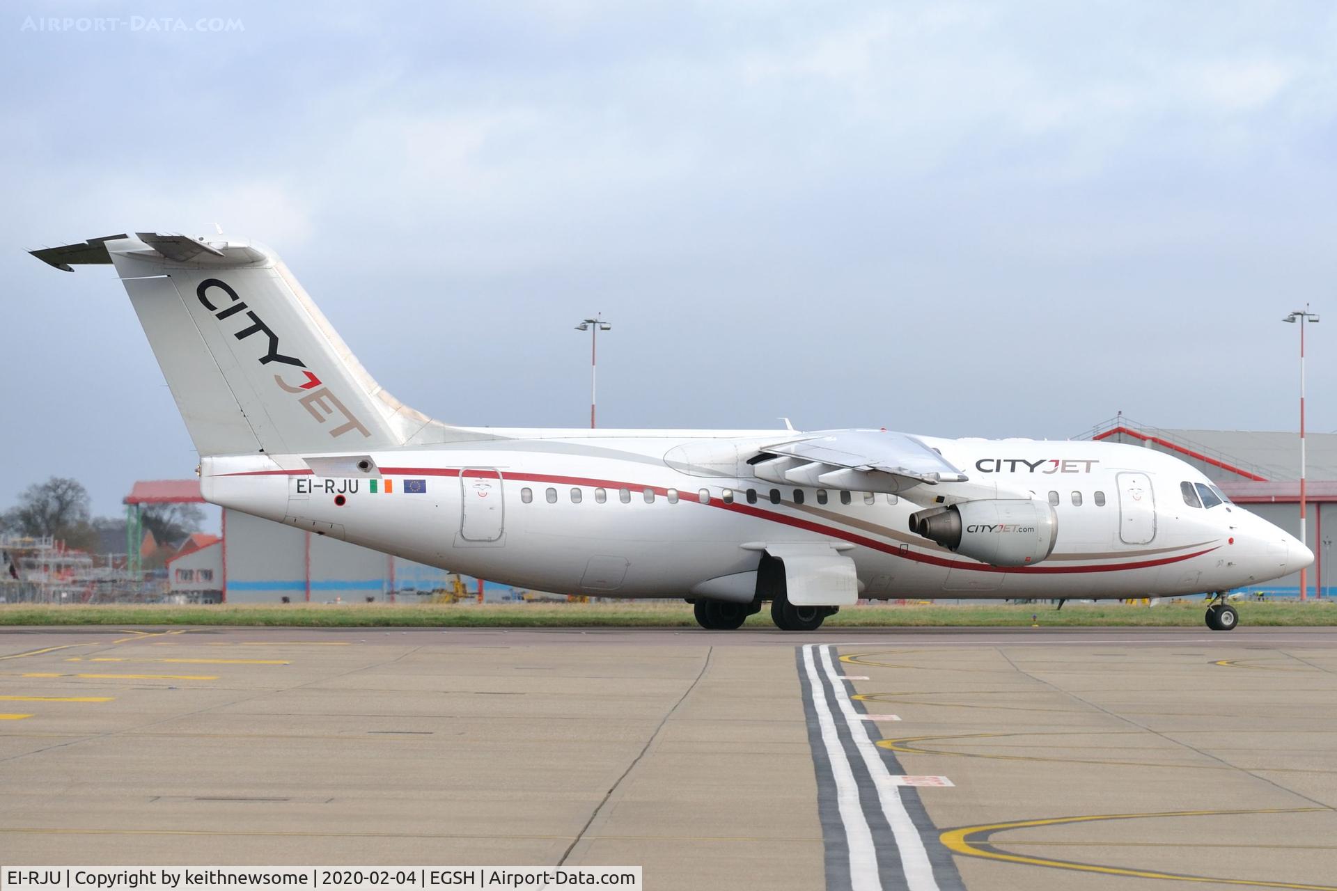 EI-RJU, 2000 British Aerospace Avro 146-RJ85A C/N E2367, Arriving at Norwich from Dublin.
