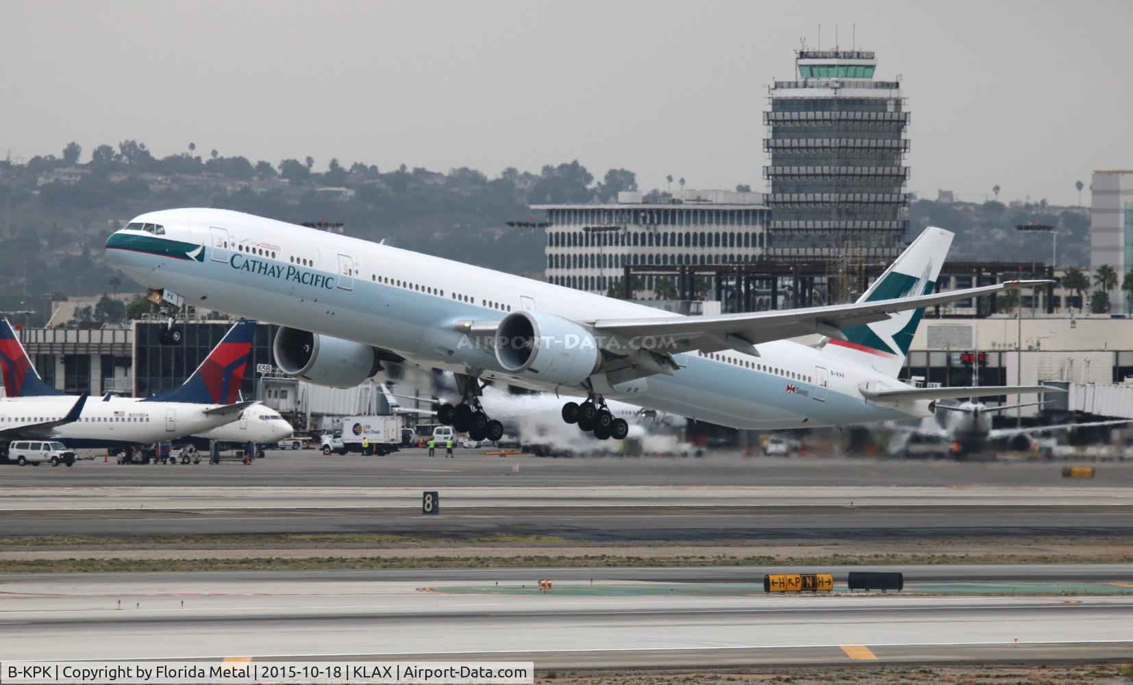 B-KPK, 2009 Boeing 777-367/ER C/N 36158, LAX 2015