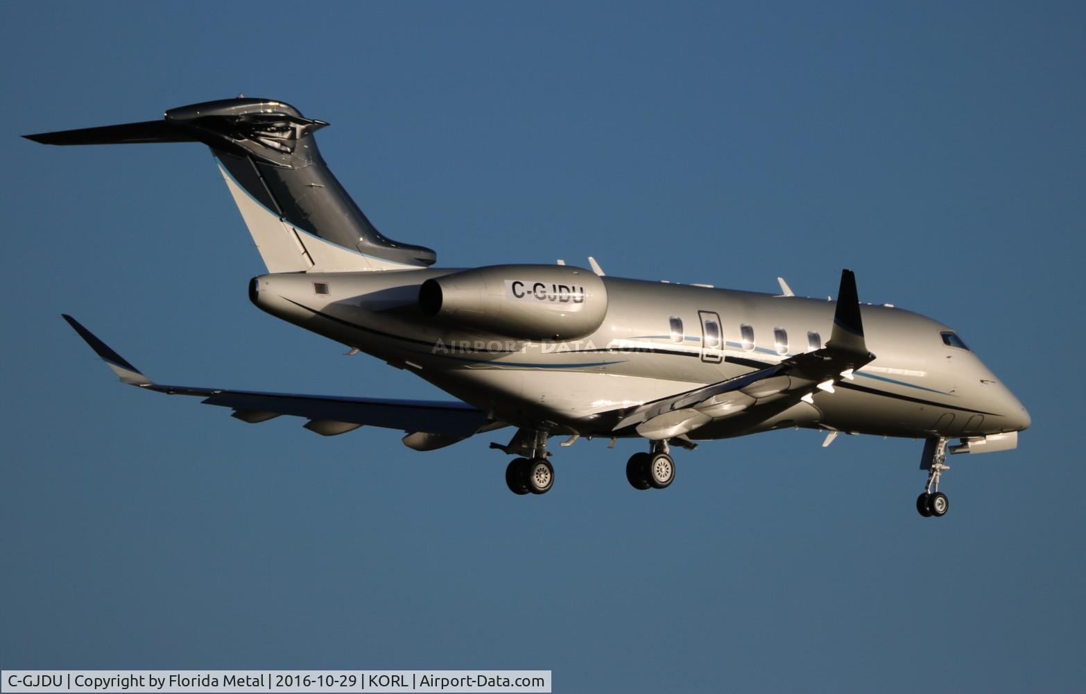 C-GJDU, 2015 Bombardier Challenger 350 (BD-100-1A10) C/N 20519, NBAA 2016