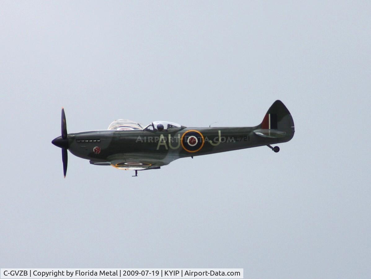 C-GVZB, 1945 Supermarine 361 Spitfire LF.XVIe C/N CBAF.IX.4756, TOM 2009