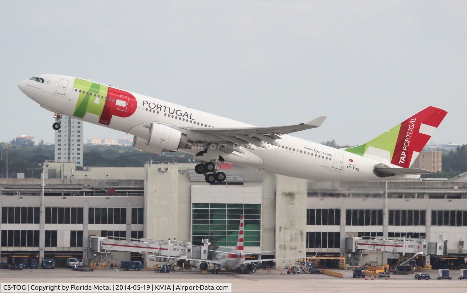 CS-TOG, 1999 Airbus A330-223 C/N 312, MIA 2014