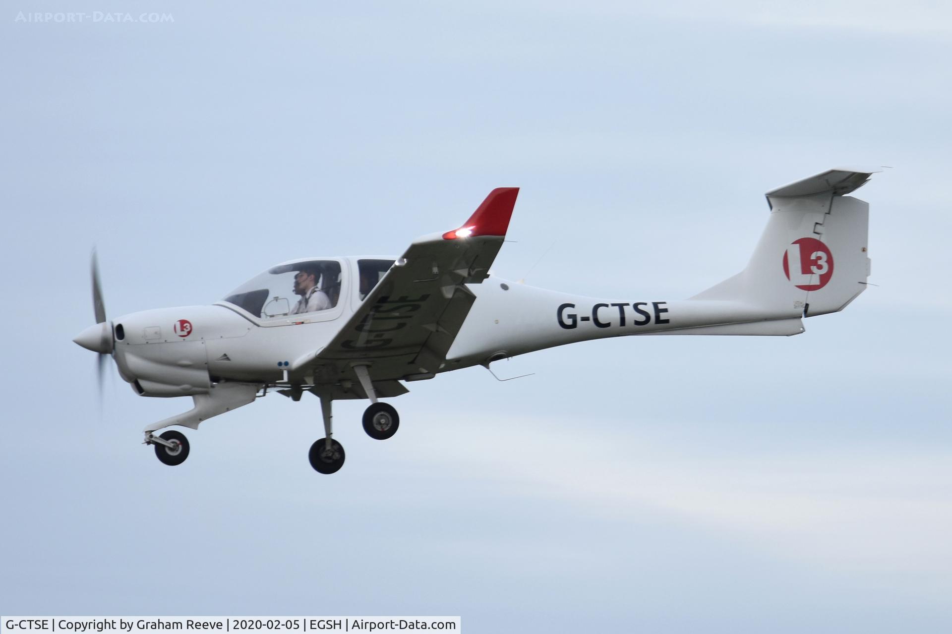 G-CTSE, 2014 Diamond DA-40NG Diamond Star C/N 40.N170, Landing at Norwich.