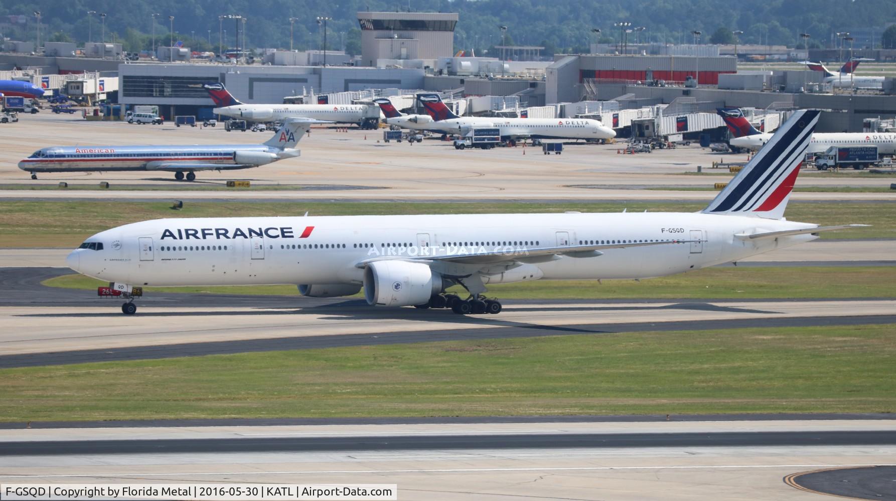 F-GSQD, 2004 Boeing 777-328/ER C/N 32726, ATL 2016