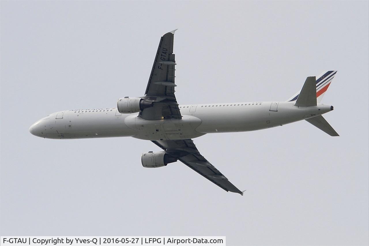F-GTAU, 2009 Airbus A321-212 C/N 3814, Airbus A321-212, Climbing from rwy 27L, Roissy Charles De Gaulle airport (LFPG-CDG)