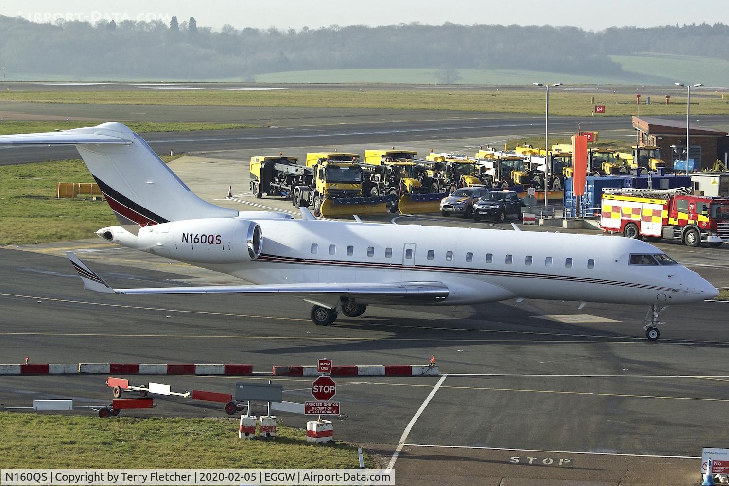 N160QS, 2012 Bombardier BD-700-1A10 Global 6000 C/N 9475, At Luton